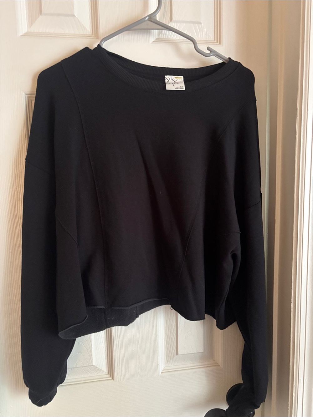 Offline Aerie Women's Black Pullover Sweatshirt - Casual Crewneck